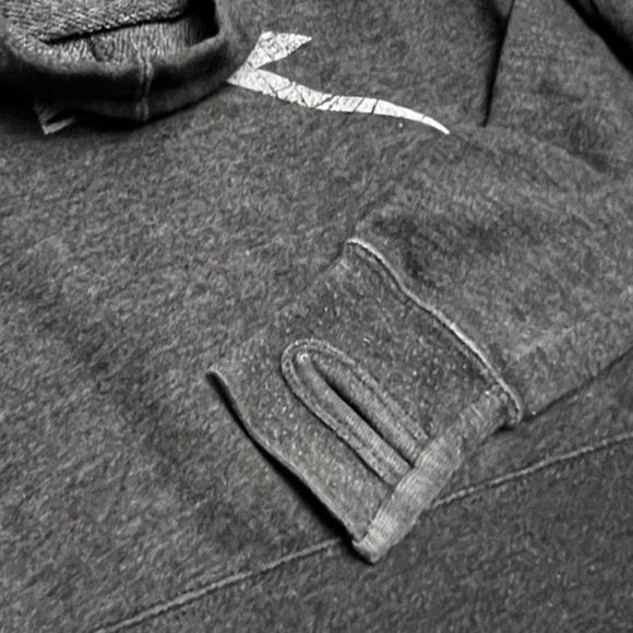 2008 CM Punk WWE Authentic Merchandise Hoodie Size Small - Picture 6 of 6